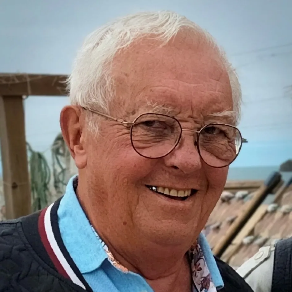 Photo de Francis COMBES